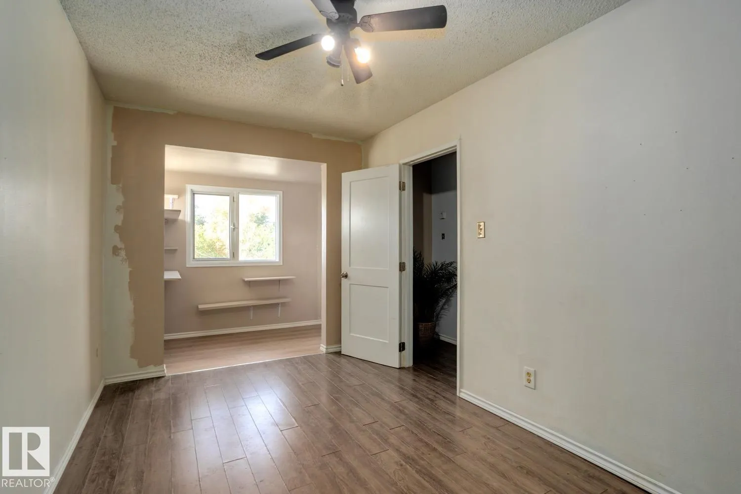 12116 48 ST NW