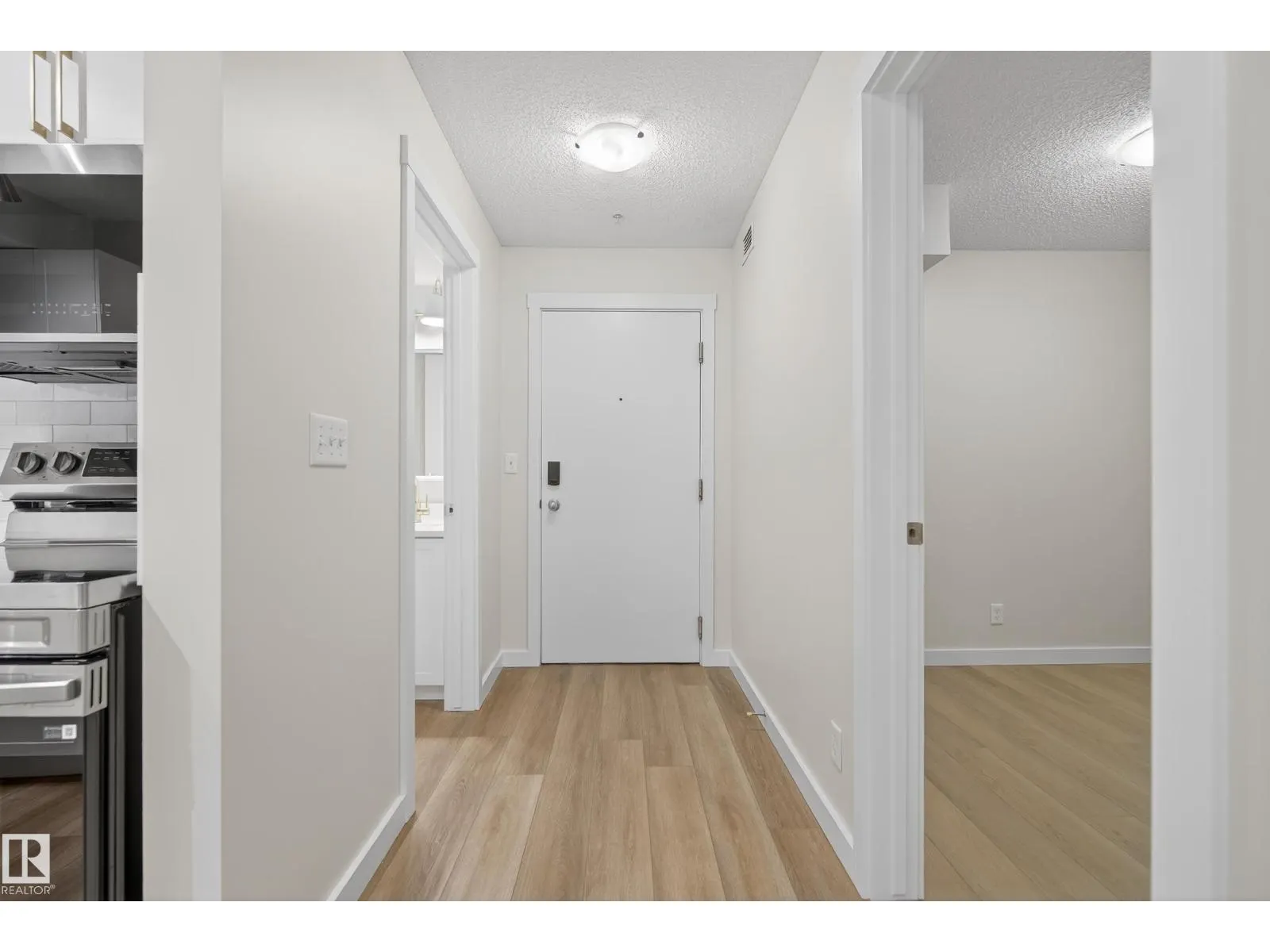 #109 5804 MULLEN PL NW