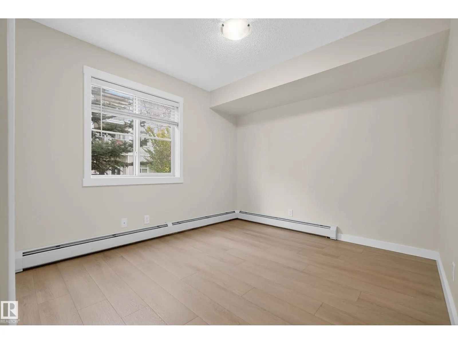 #109 5804 MULLEN PL NW
