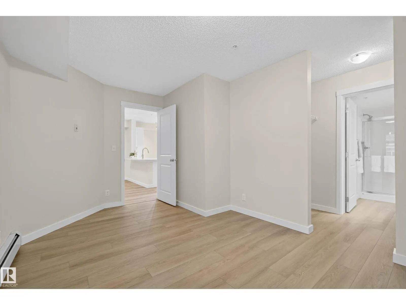 #109 5804 MULLEN PL NW