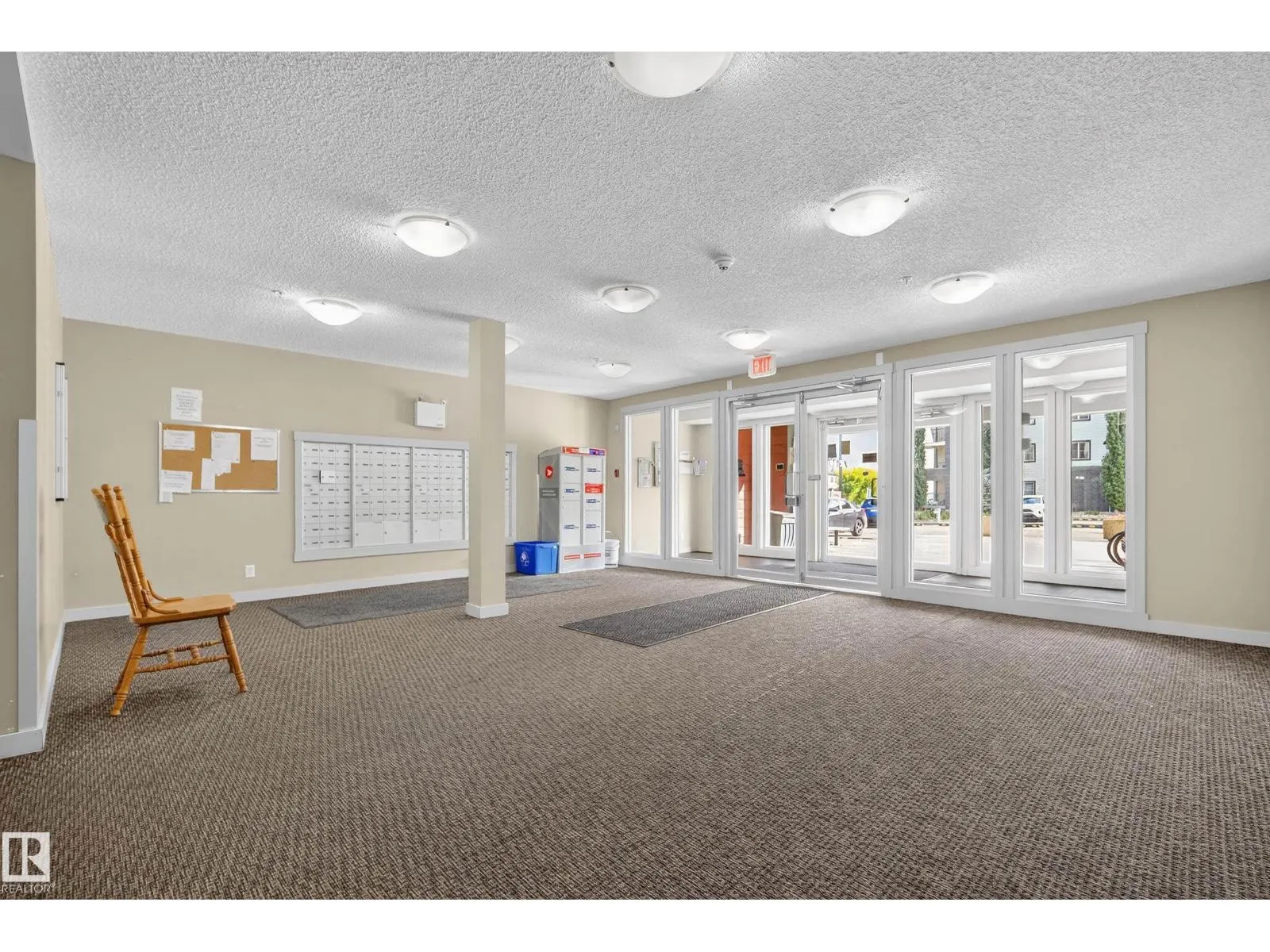 #109 5804 MULLEN PL NW