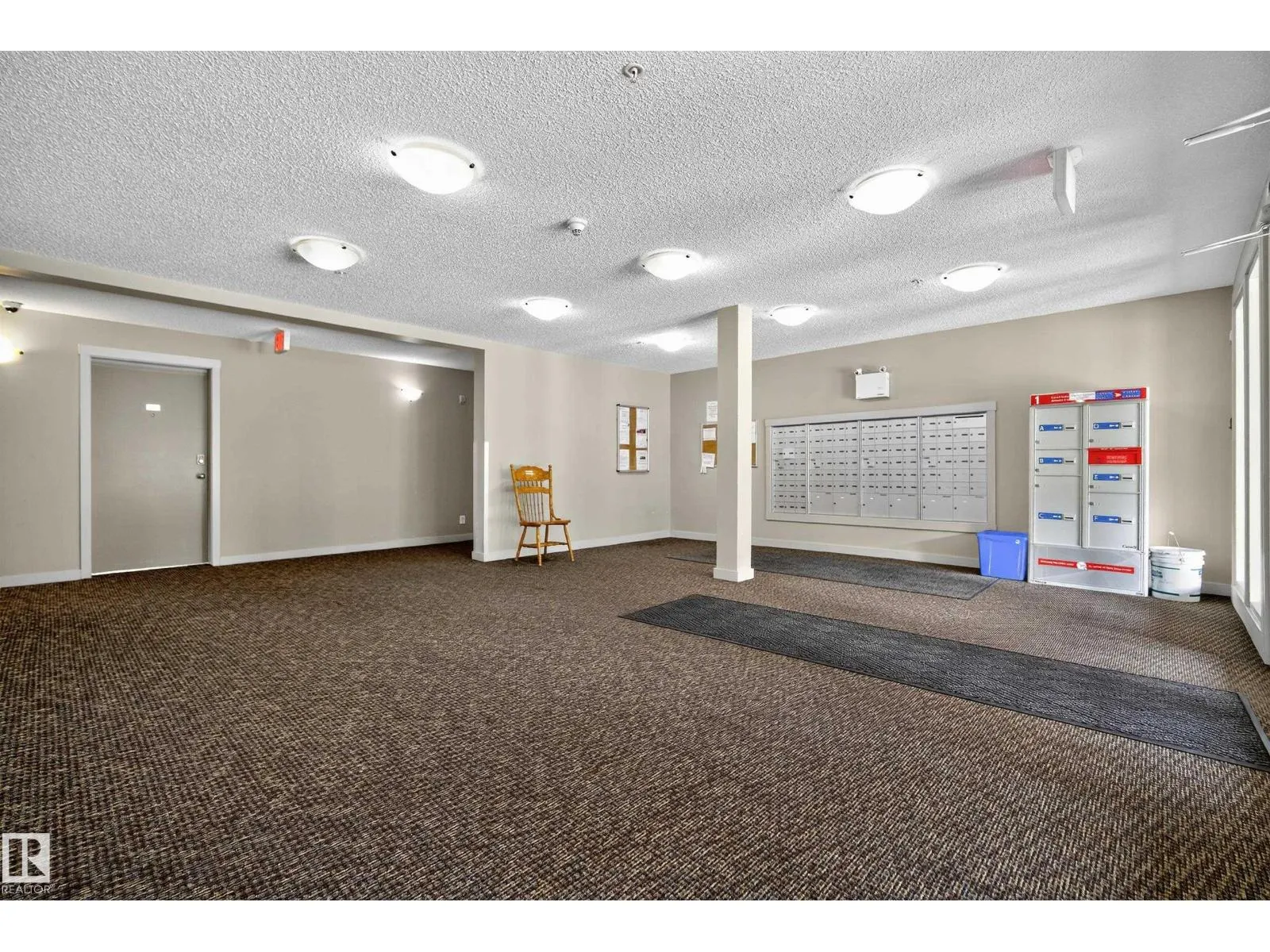 #109 5804 MULLEN PL NW