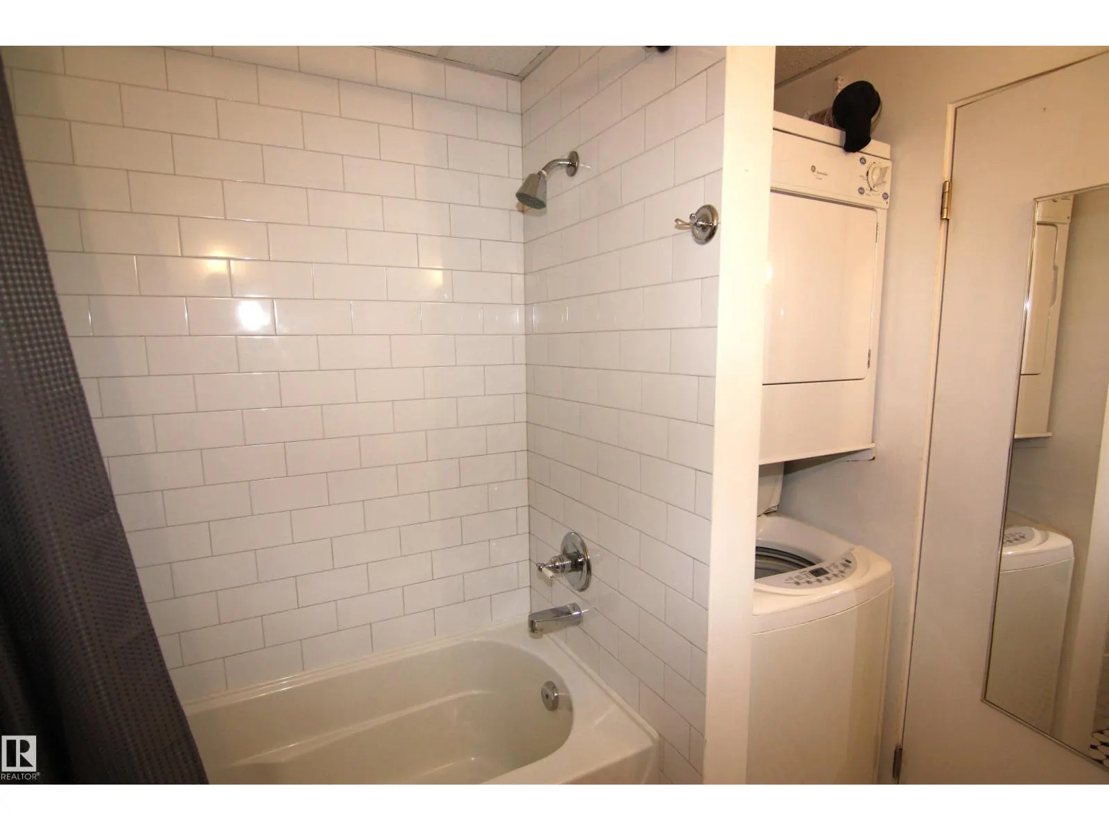 #311 10134 100 ST NW