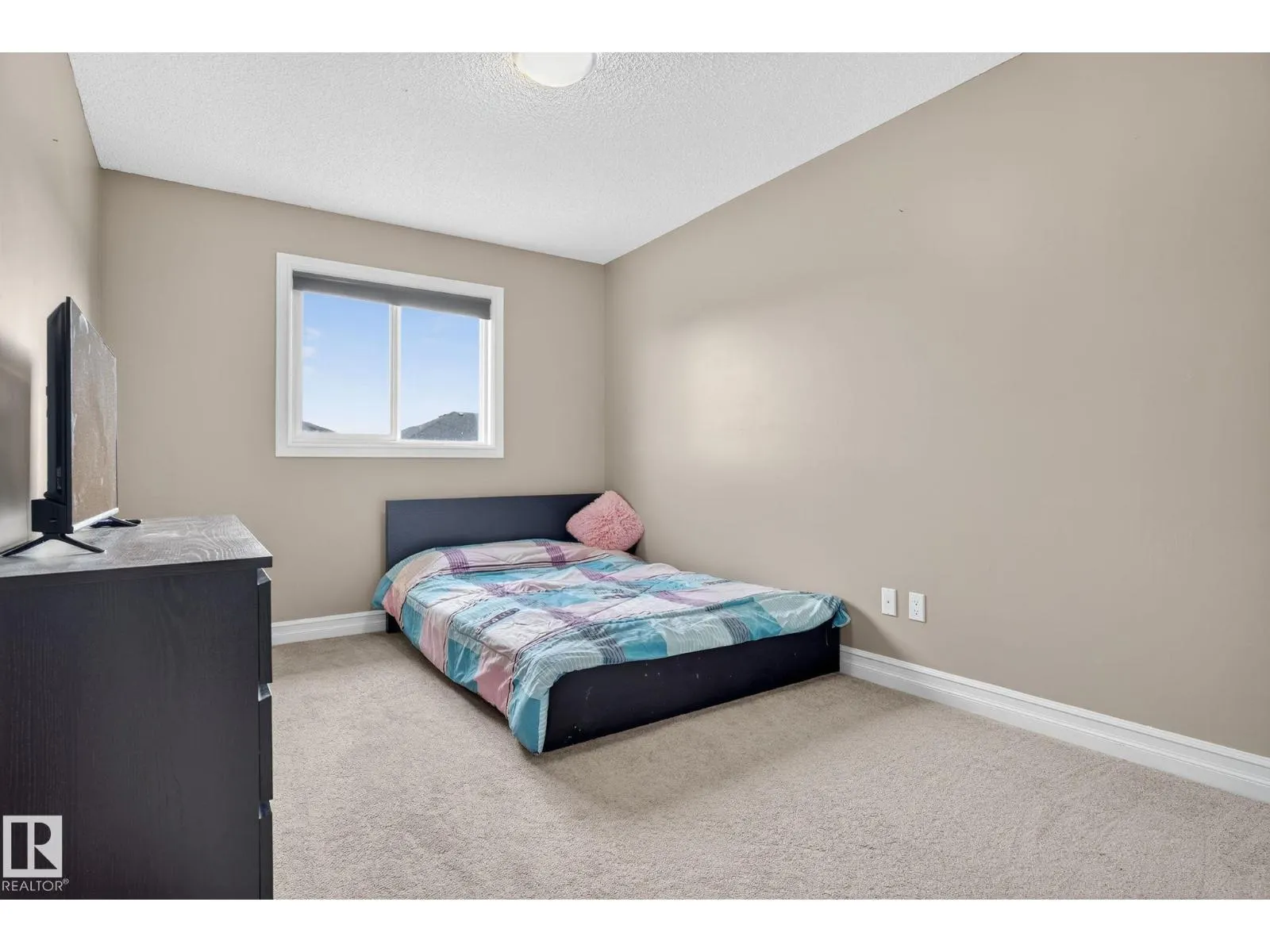 6835 Cardinal LI SW SW