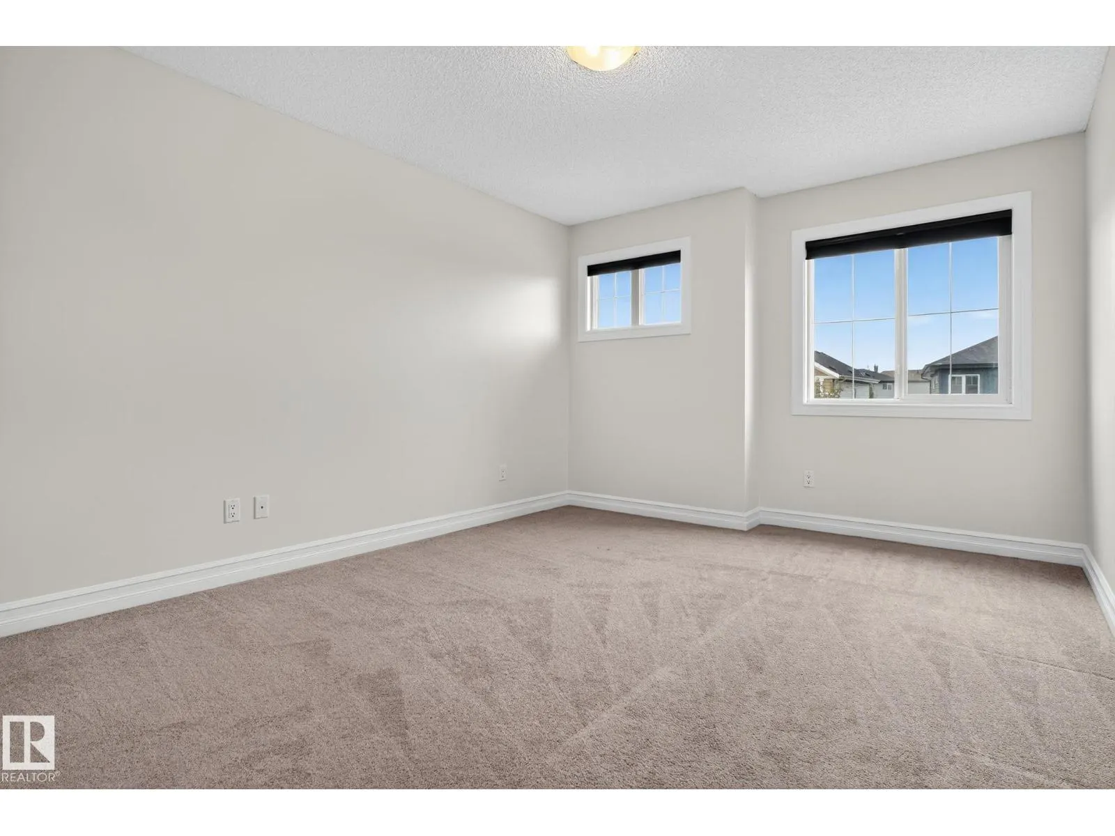 6835 Cardinal LI SW SW