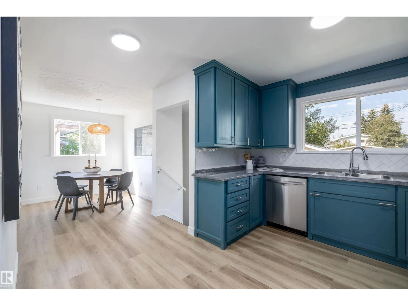 13044 78 ST NW