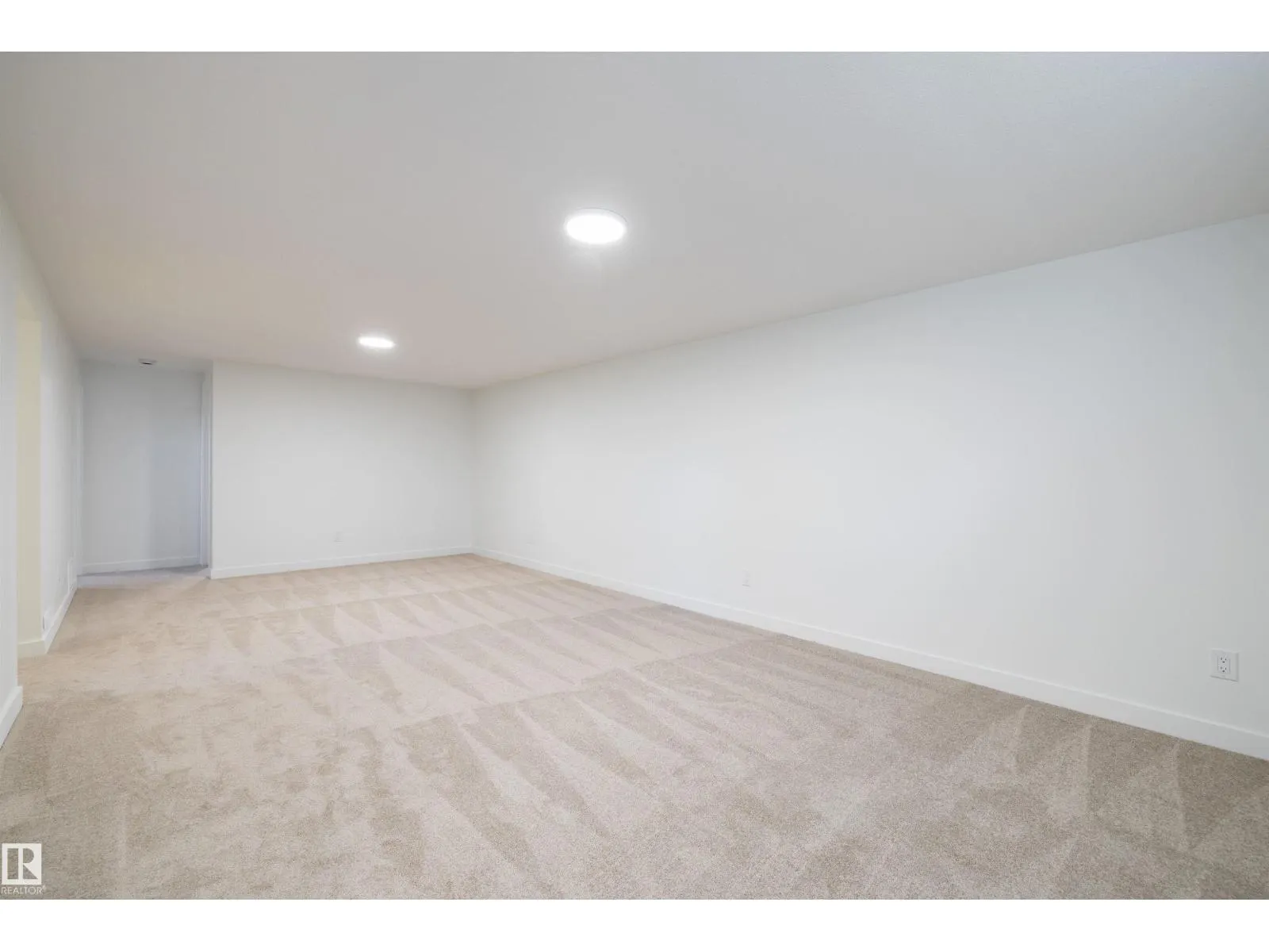 13044 78 ST NW