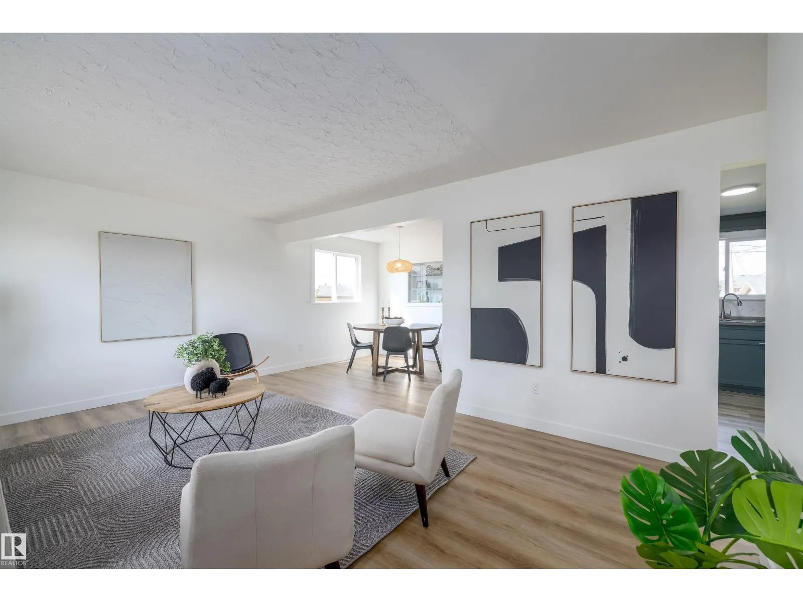 13044 78 ST NW