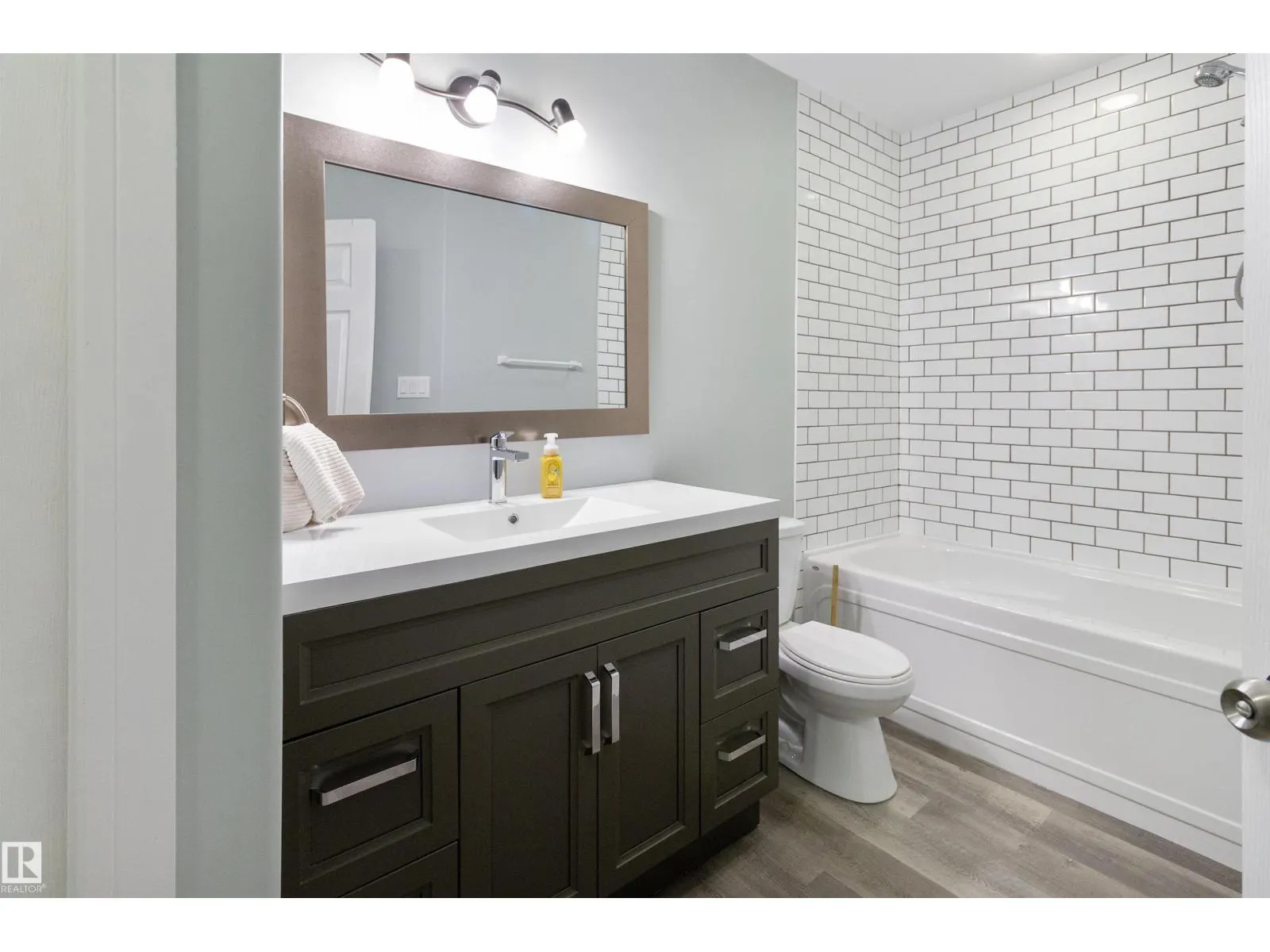 30 BIRCHMONT DR
