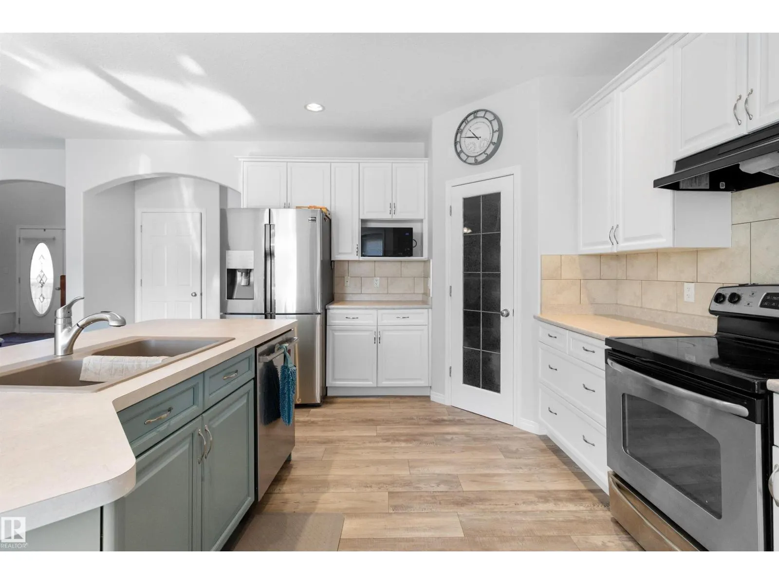 30 BIRCHMONT DR