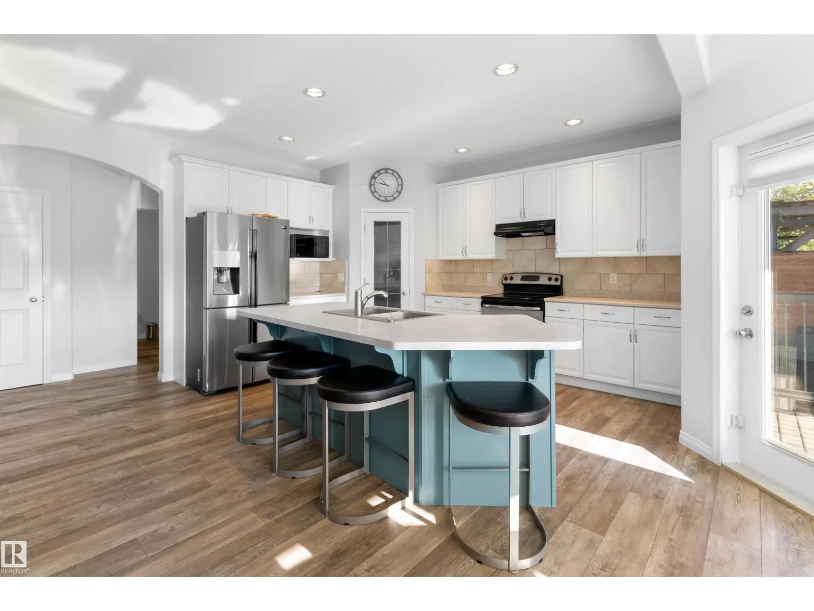 30 BIRCHMONT DR