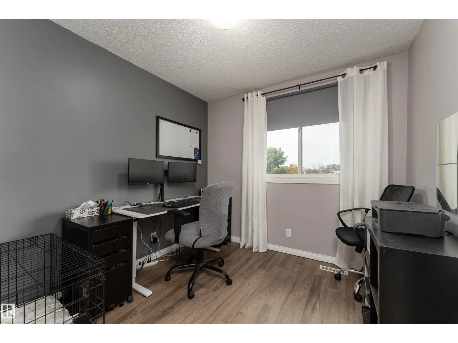 3231 142 AV NW