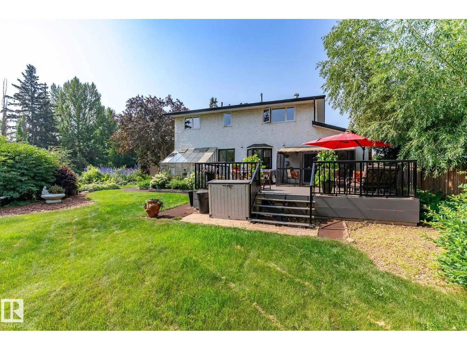 14708 58 AV NW
