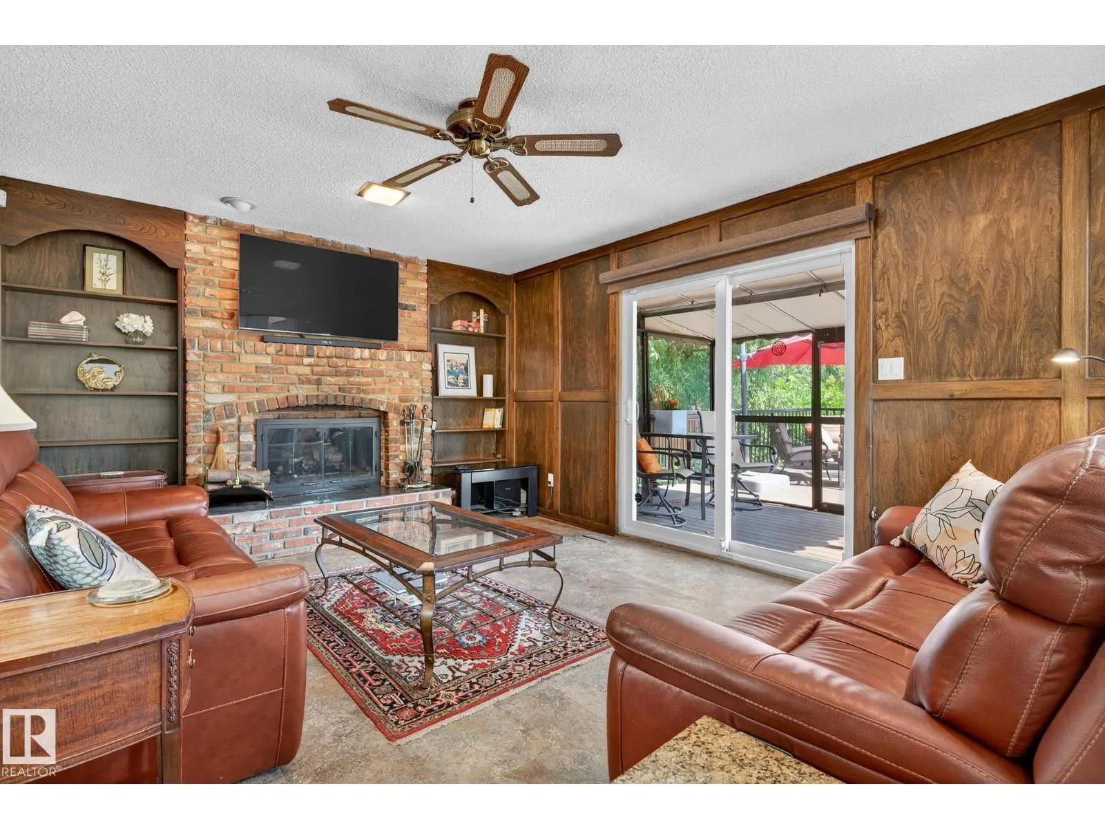 14708 58 AV NW