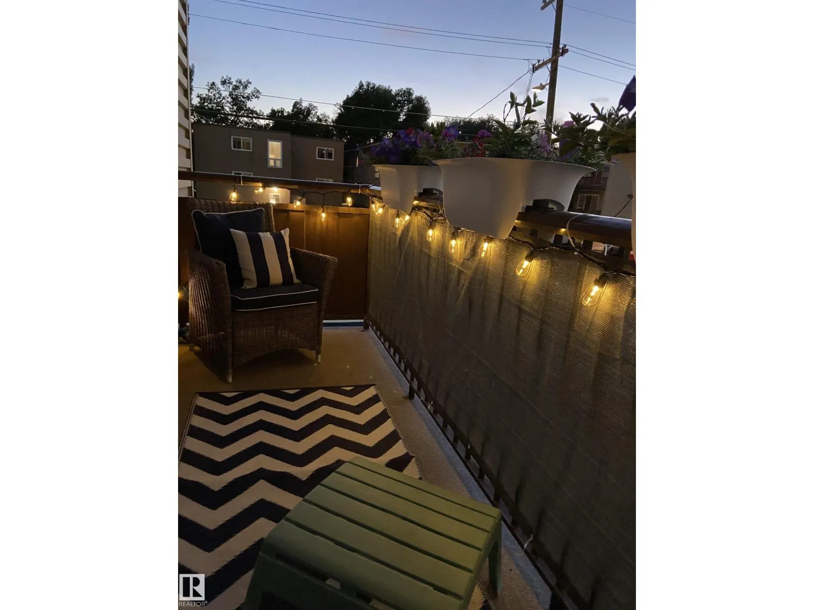 #38 10208 113 ST NW
