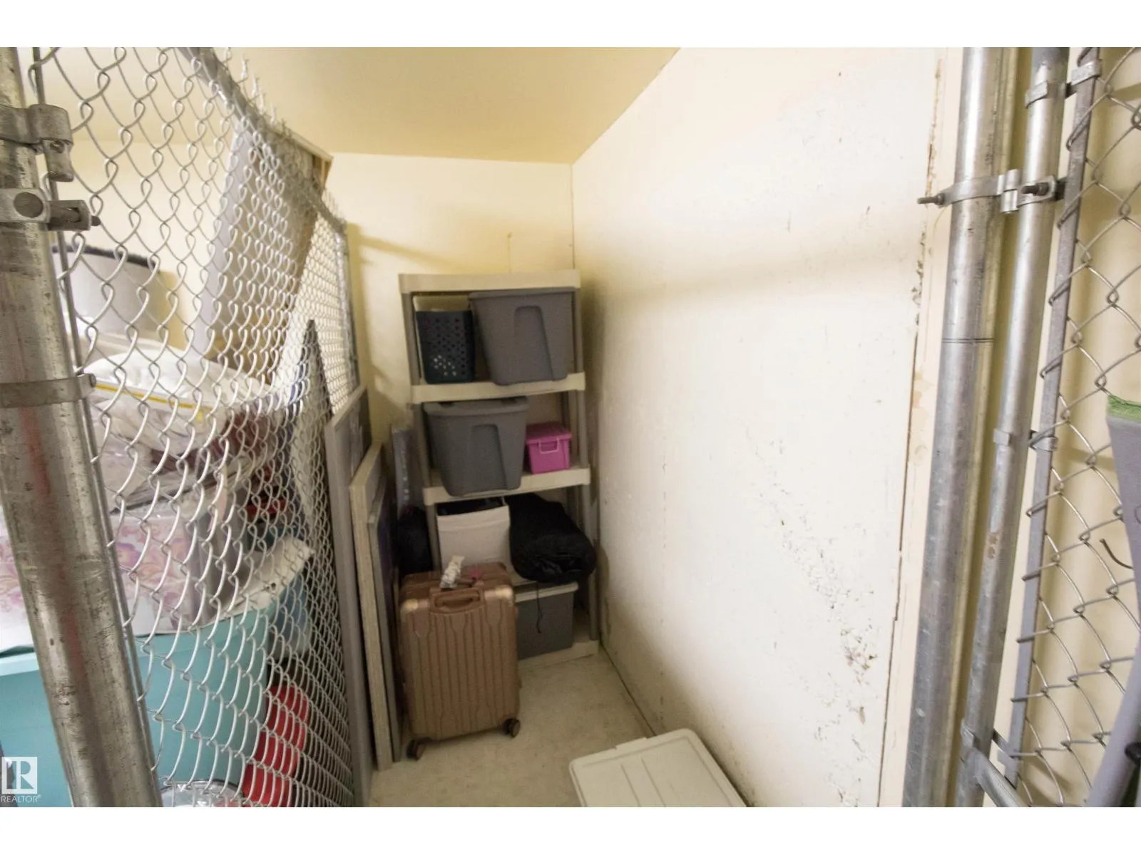 #38 10208 113 ST NW