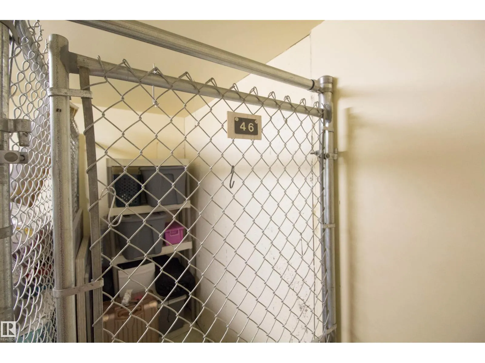 #38 10208 113 ST NW