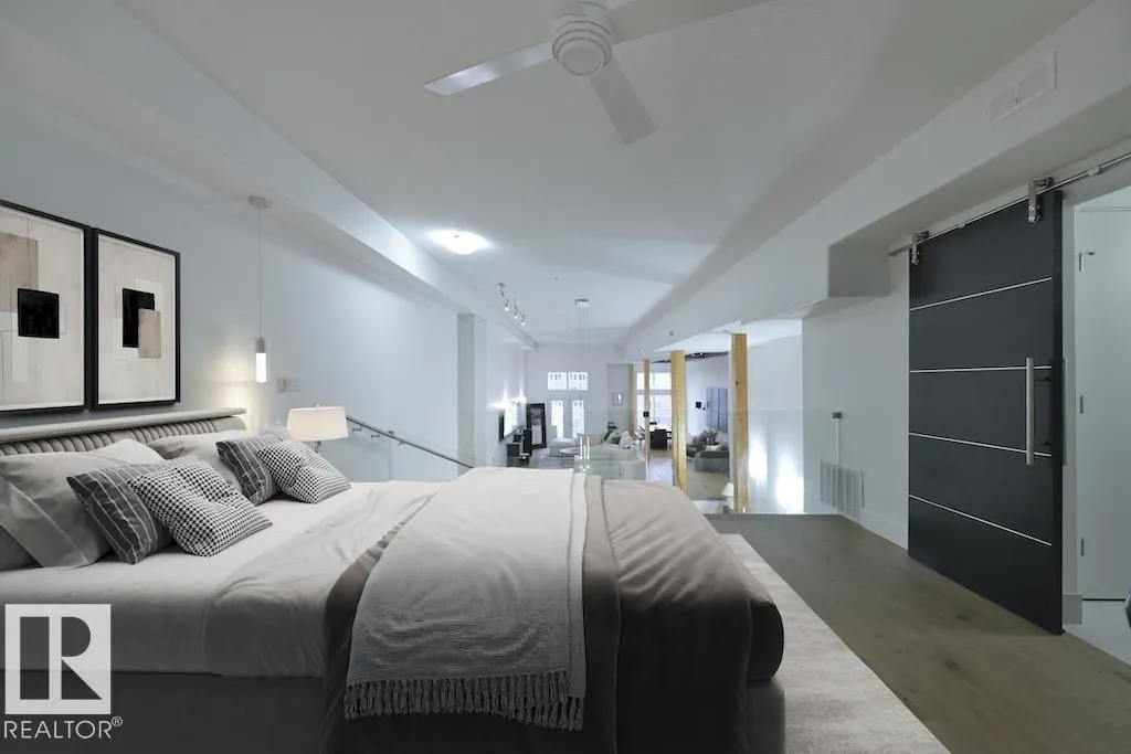 #403 10154 103 ST NW
