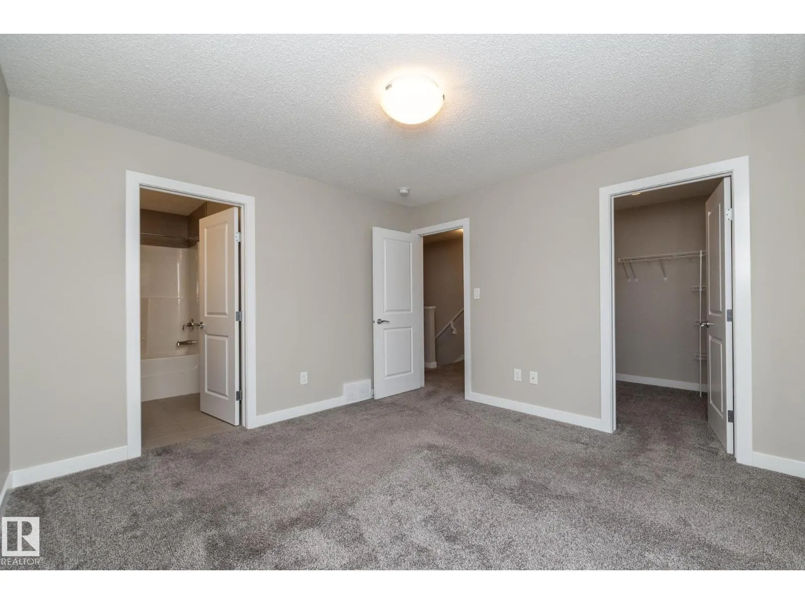 #22 13139 205 ST NW