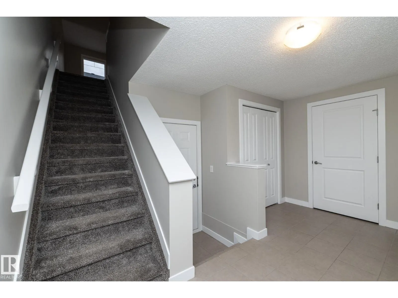 #22 13139 205 ST NW