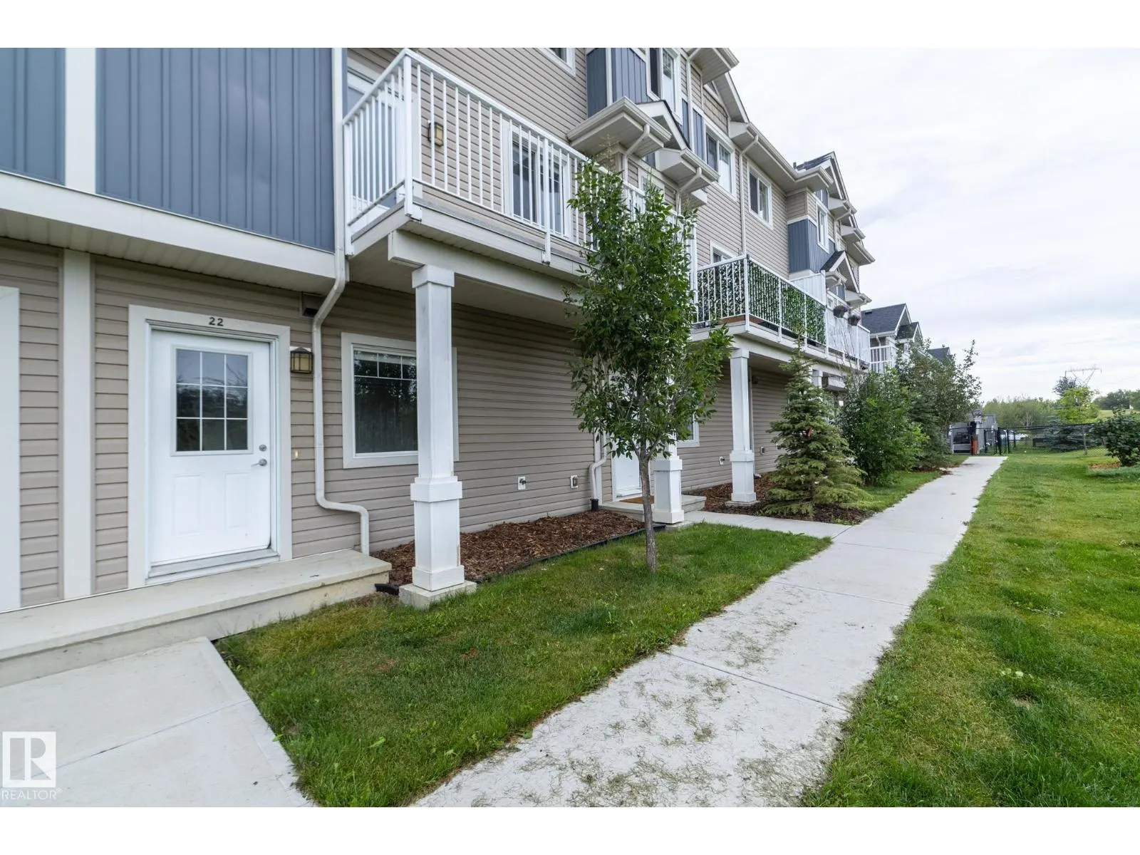 #22 13139 205 ST NW