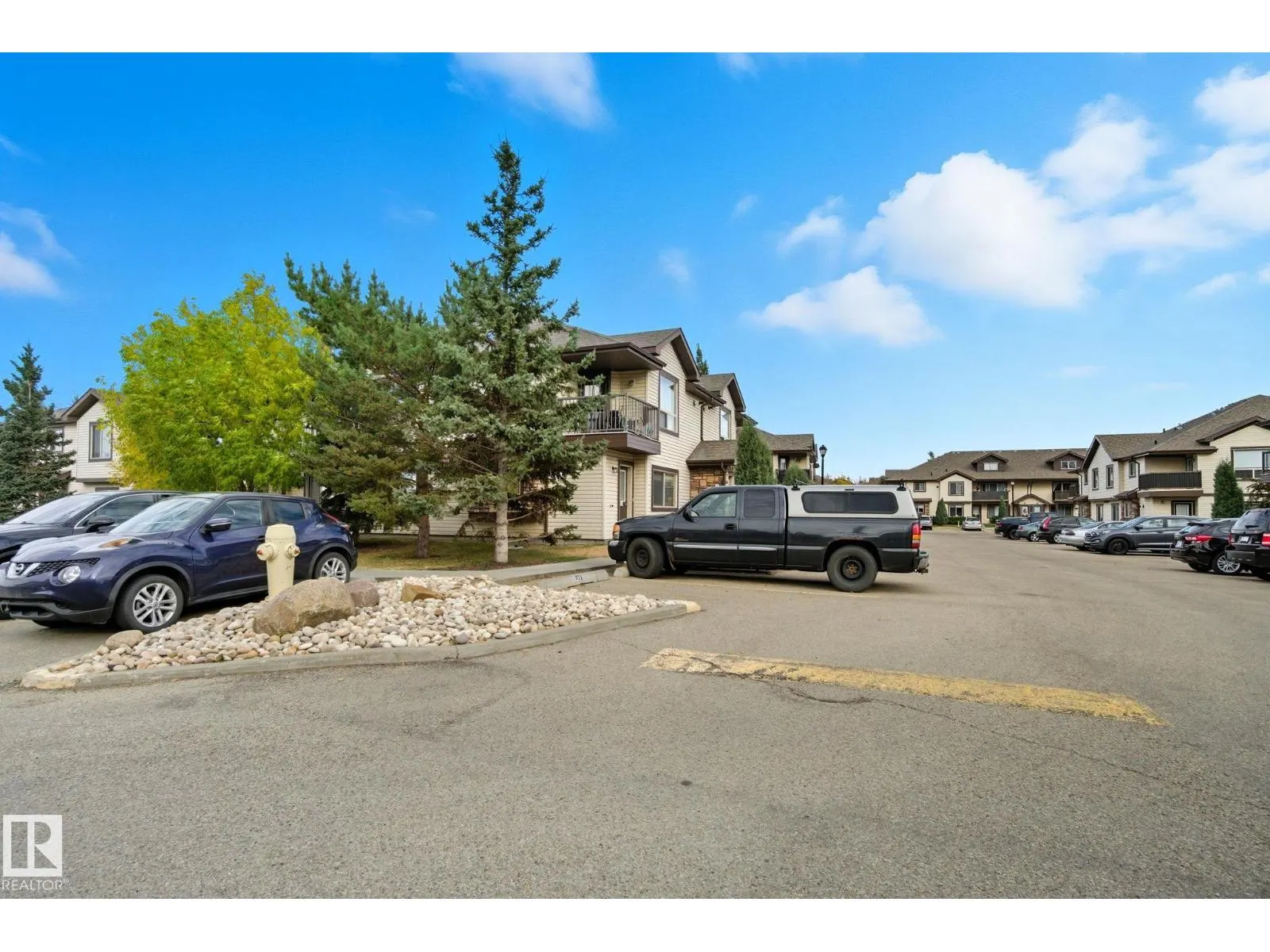#34 604 62 ST SW