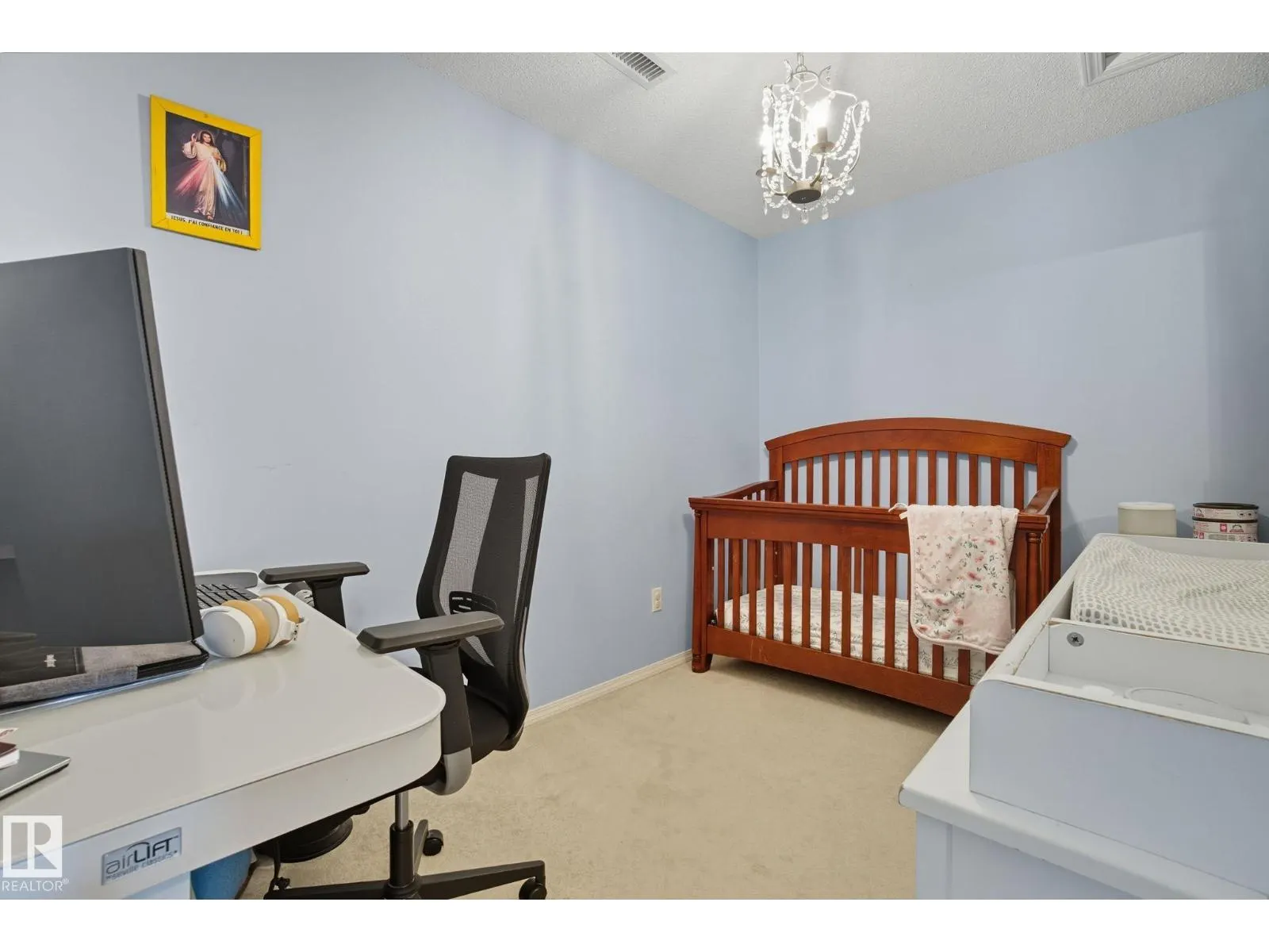 #34 604 62 ST SW