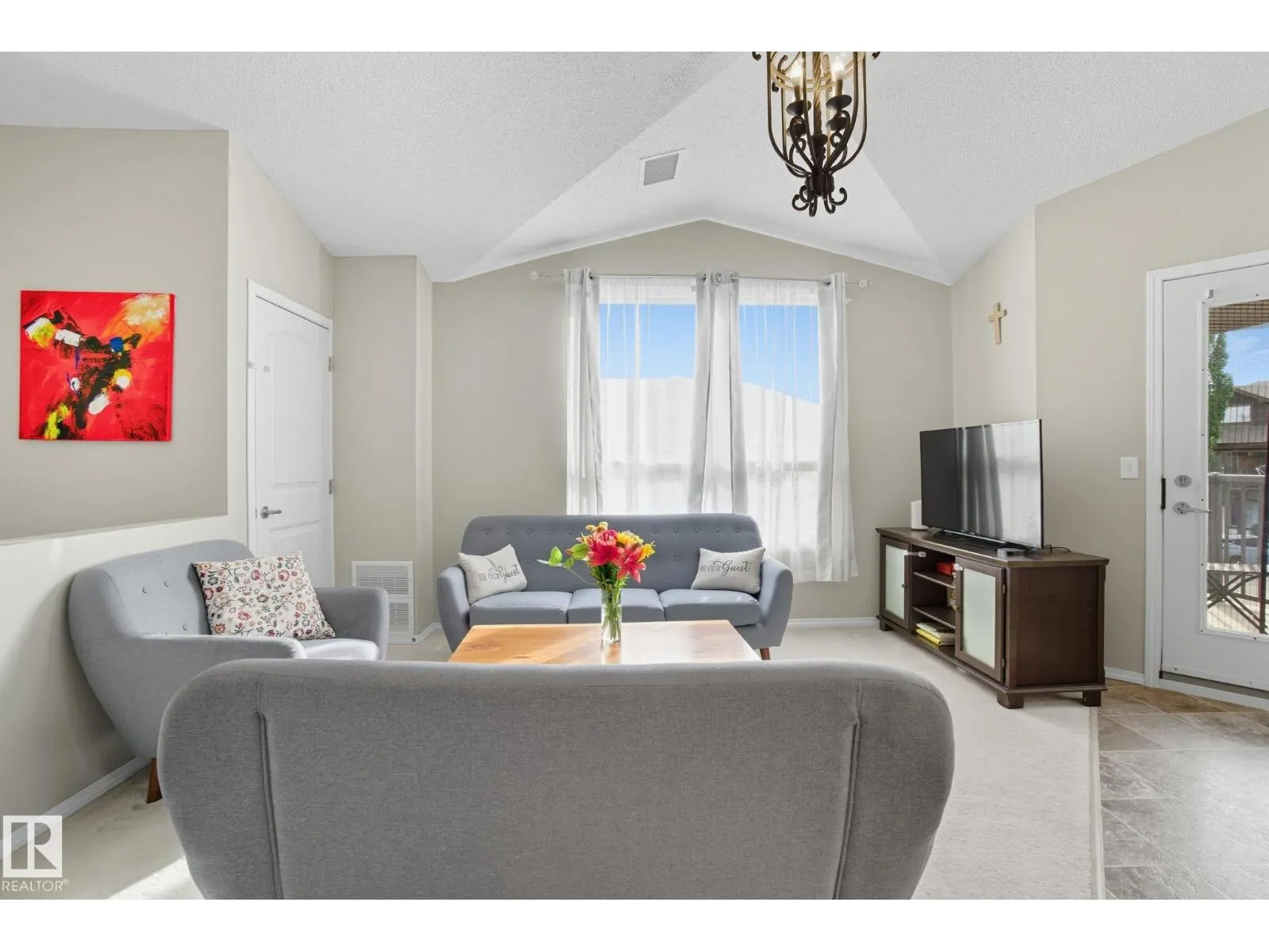 #34 604 62 ST SW