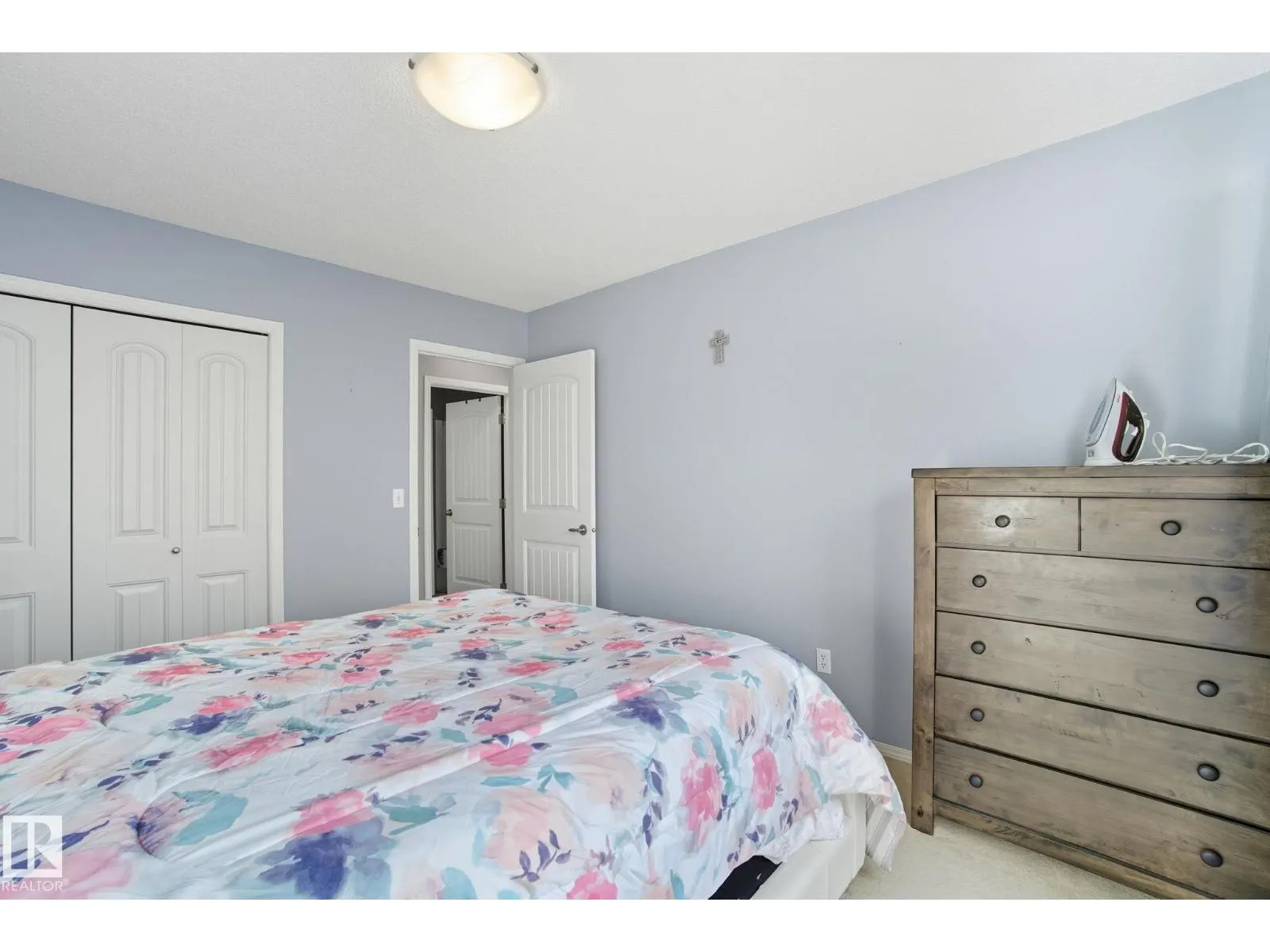 #34 604 62 ST SW