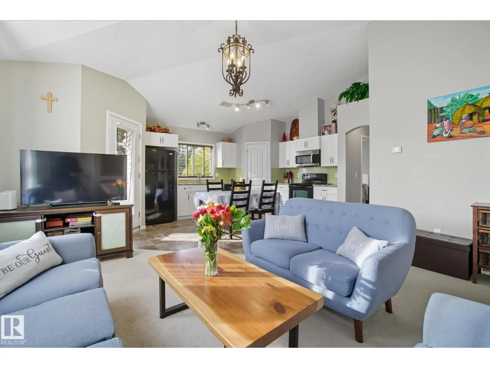 #34 604 62 ST SW
