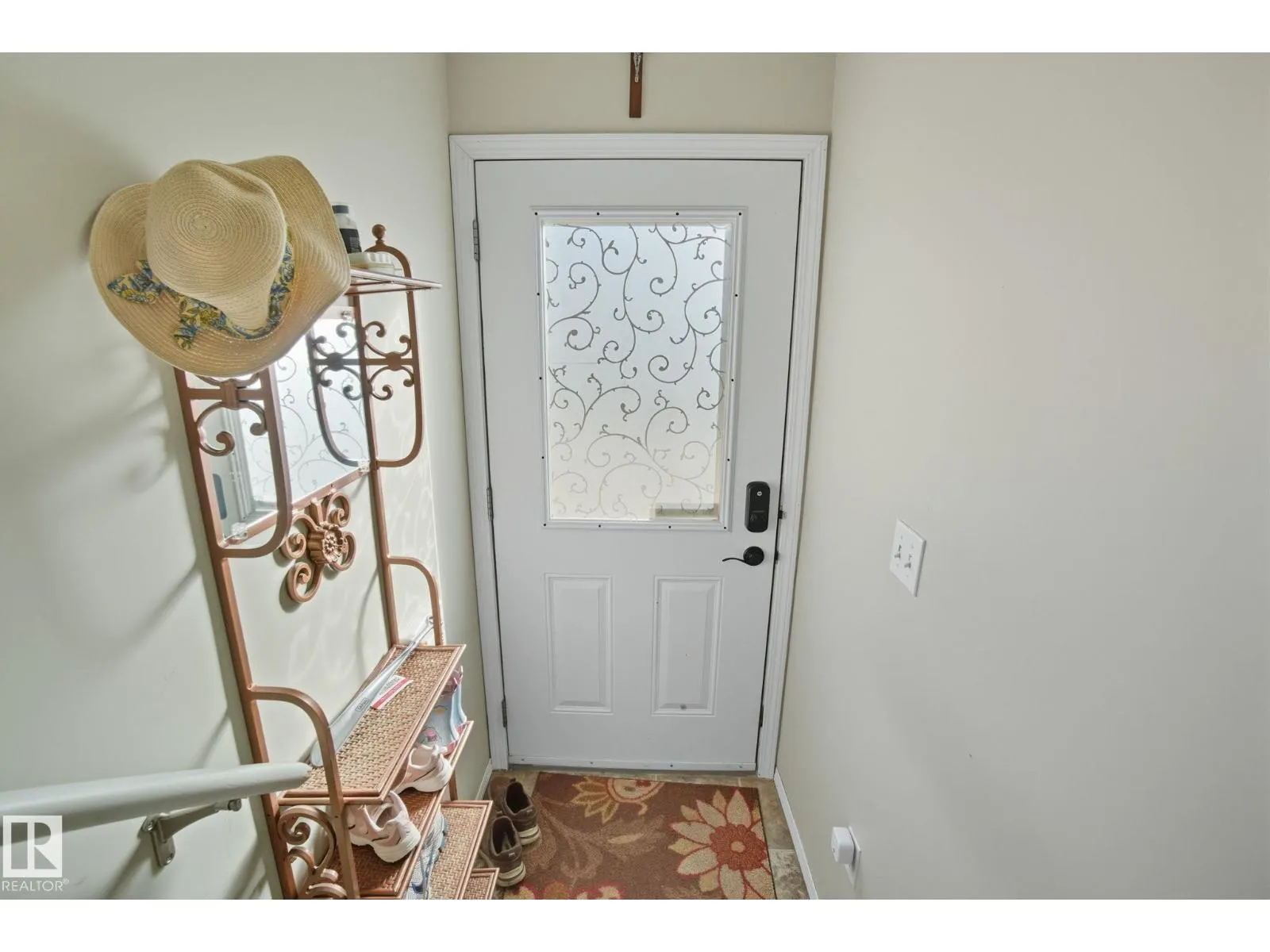 #34 604 62 ST SW
