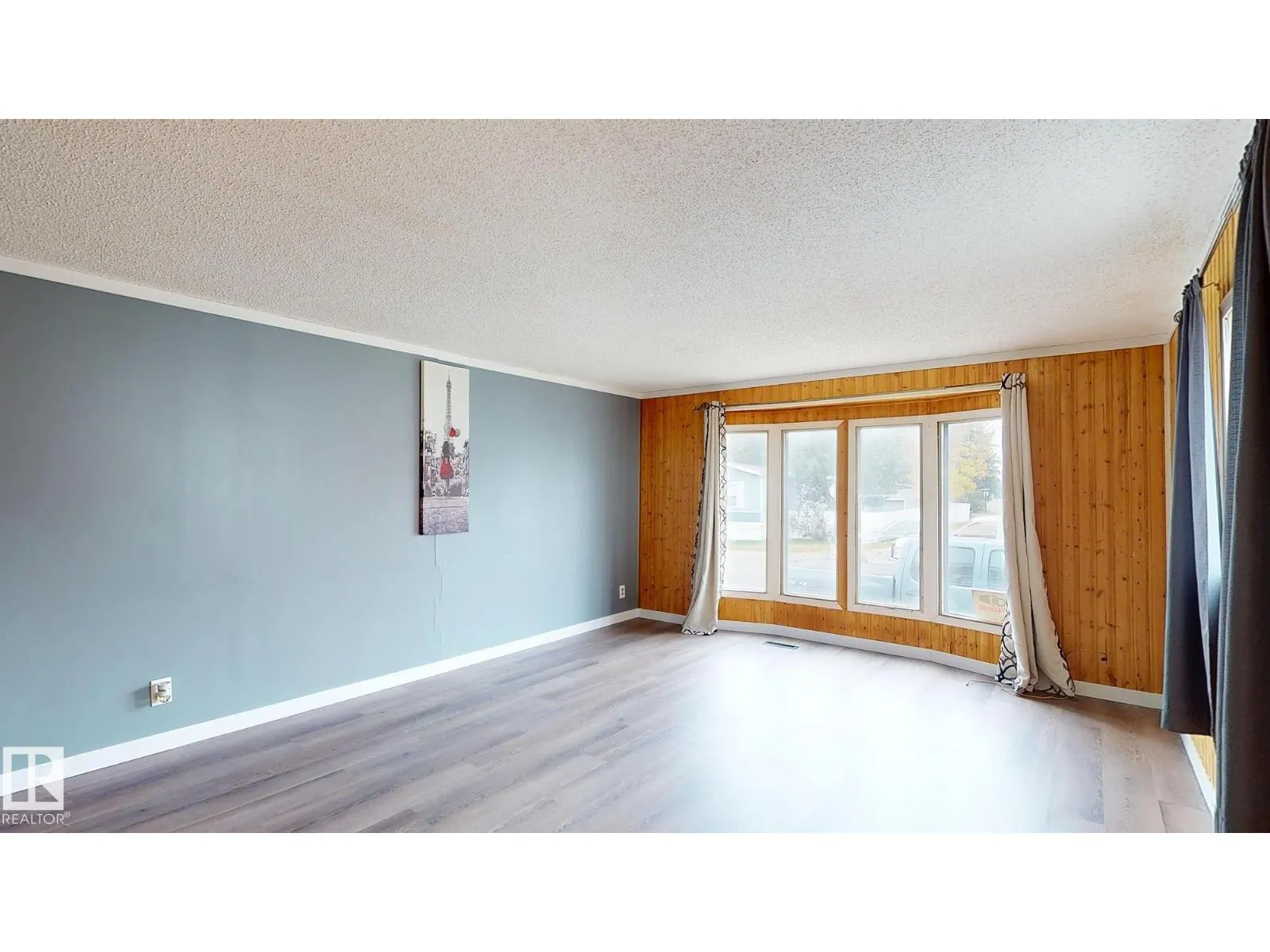 22 West View BV NW