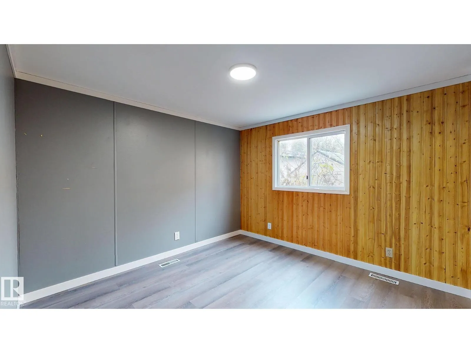 22 West View BV NW