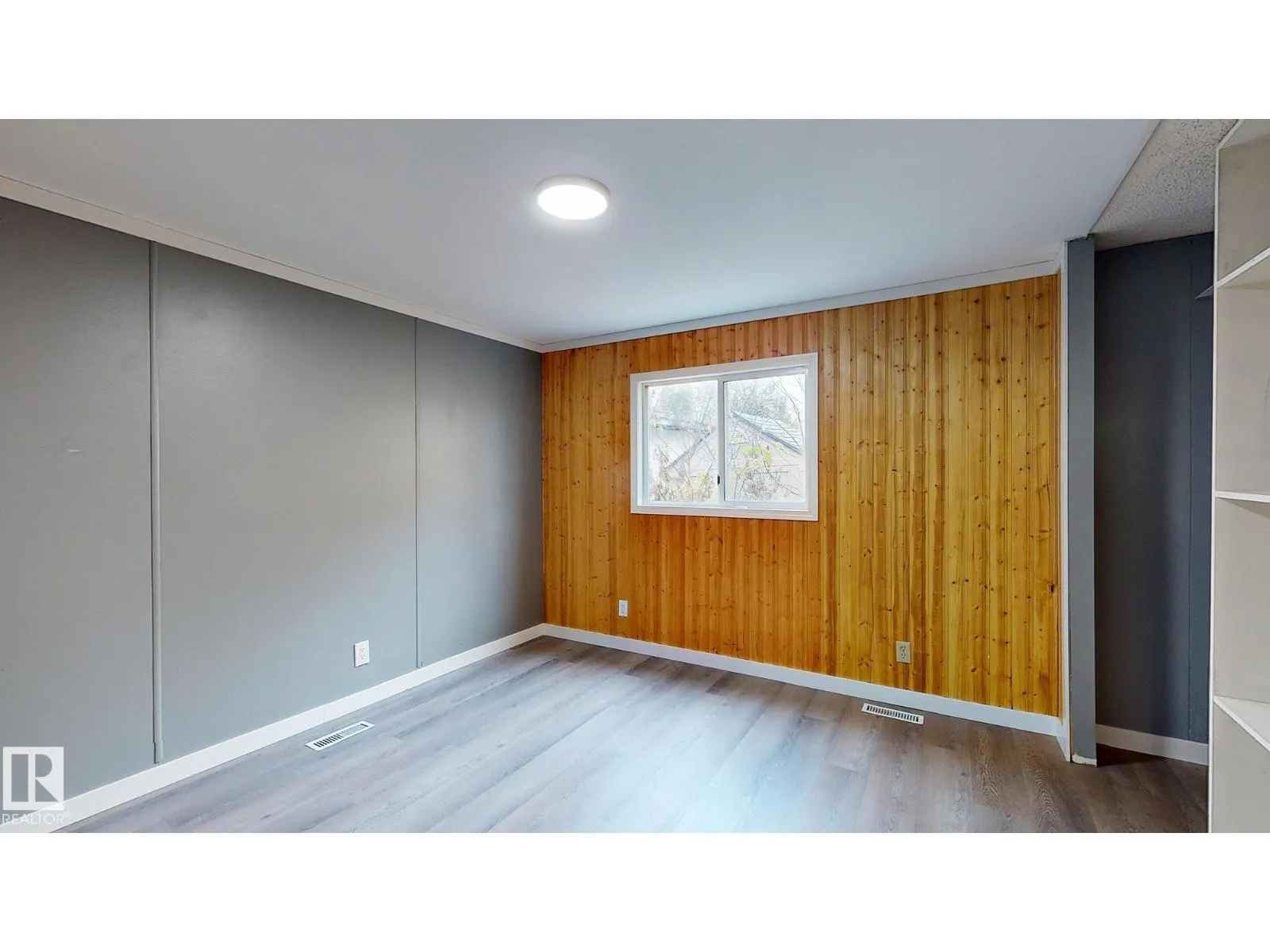 22 West View BV NW