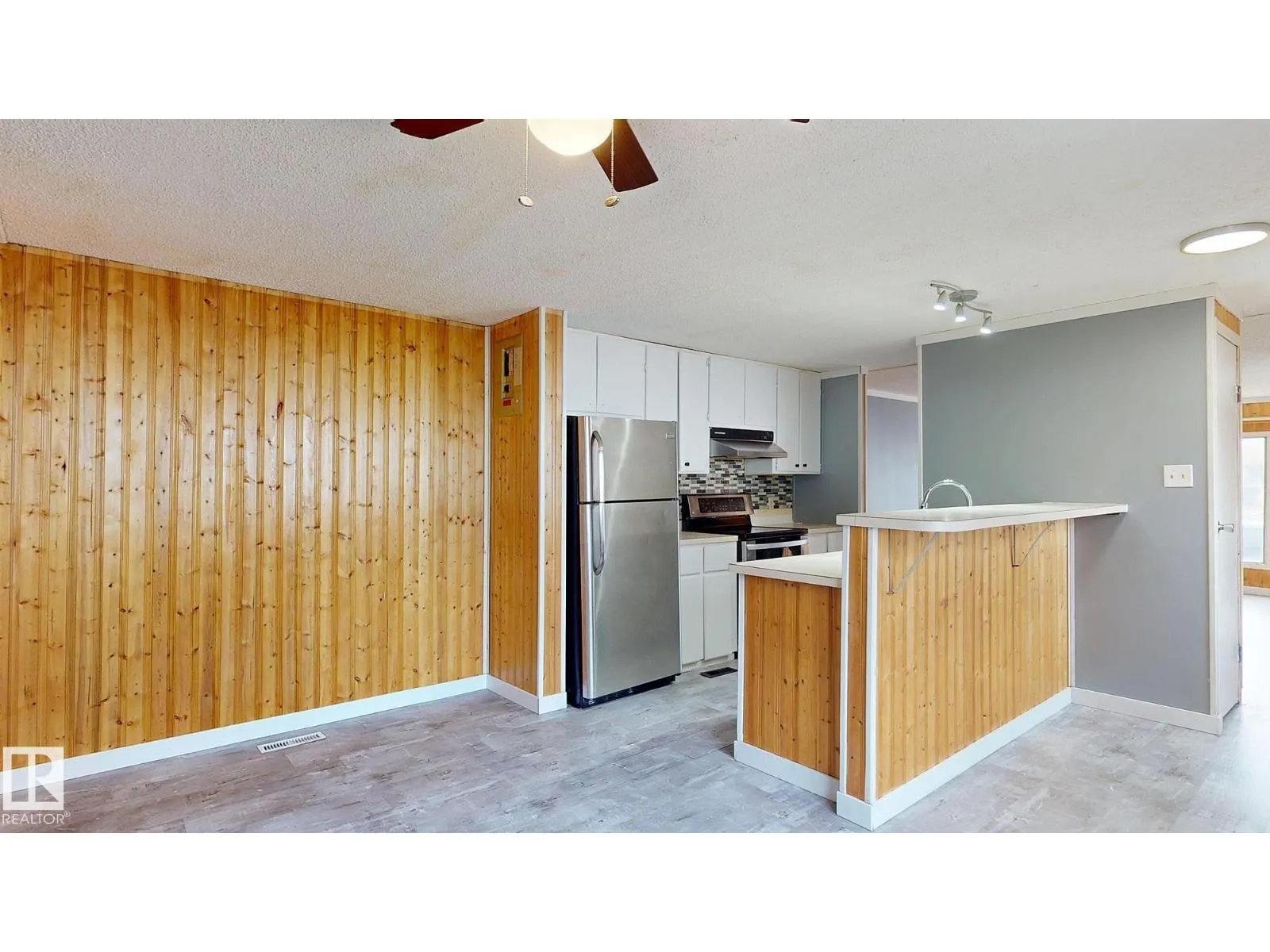 22 West View BV NW