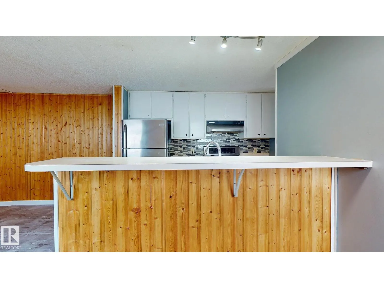 22 West View BV NW