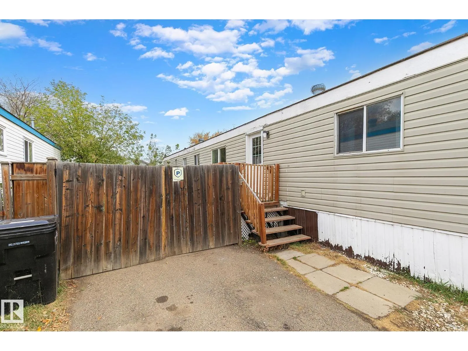 22 West View BV NW