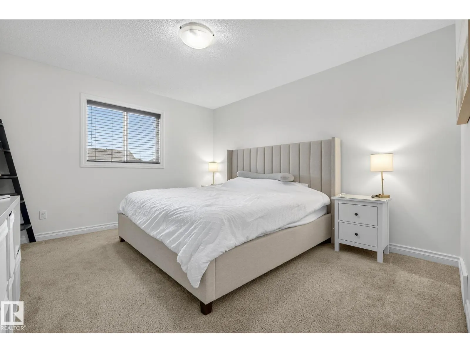 #1 2005 70 ST SW