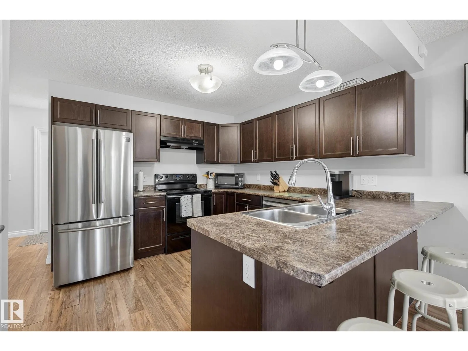 #1 2005 70 ST SW