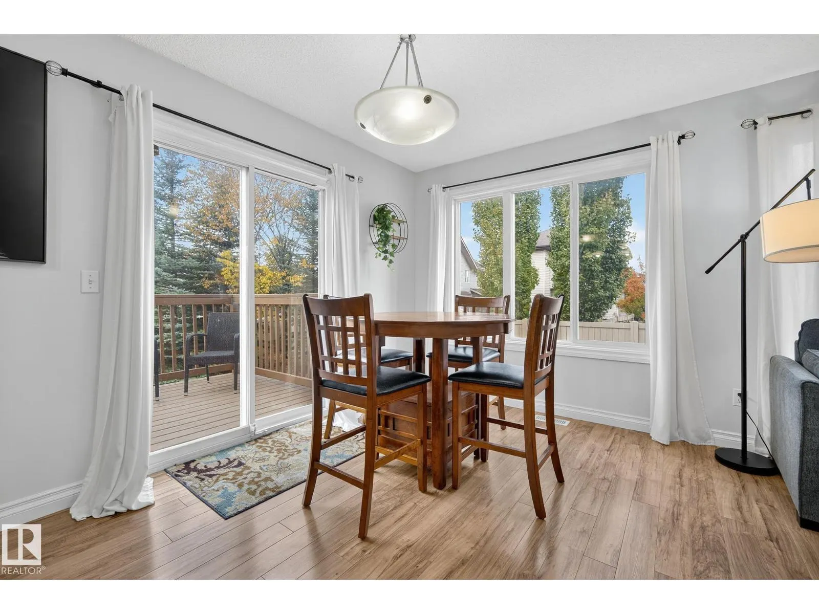 #1 2005 70 ST SW