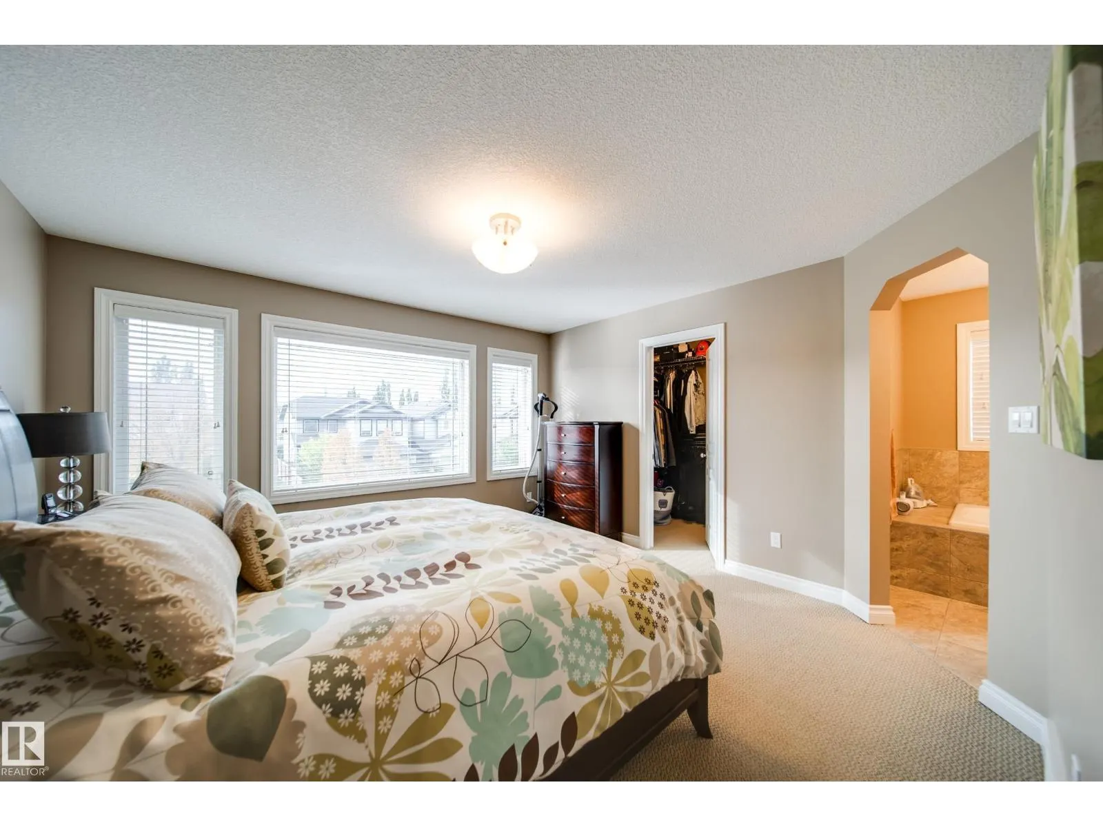 15 NORWOOD CL