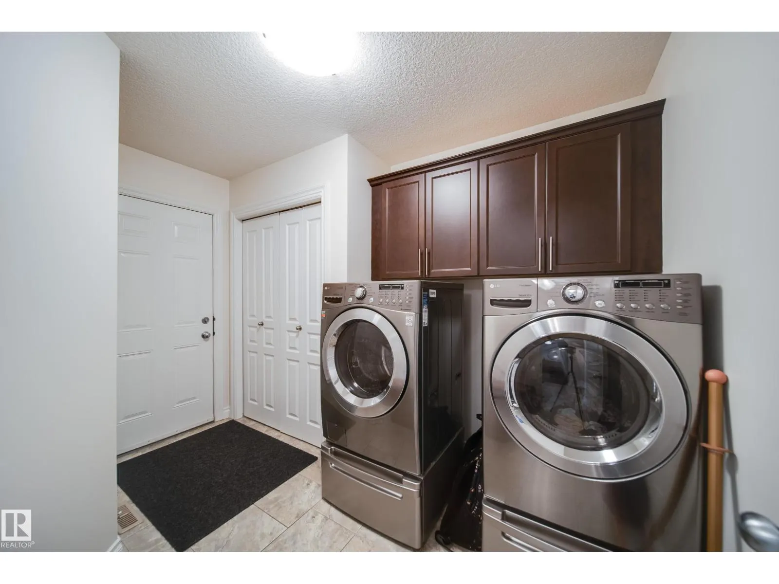 15 NORWOOD CL