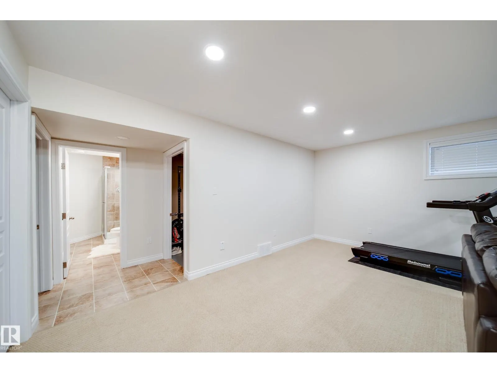 15 NORWOOD CL