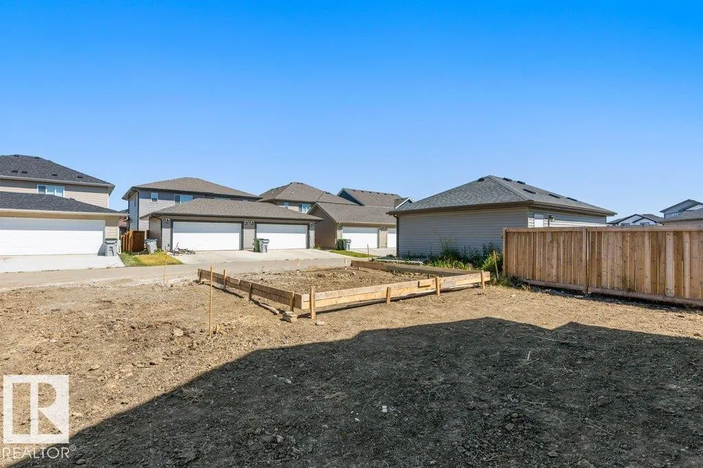 9805 106 ST