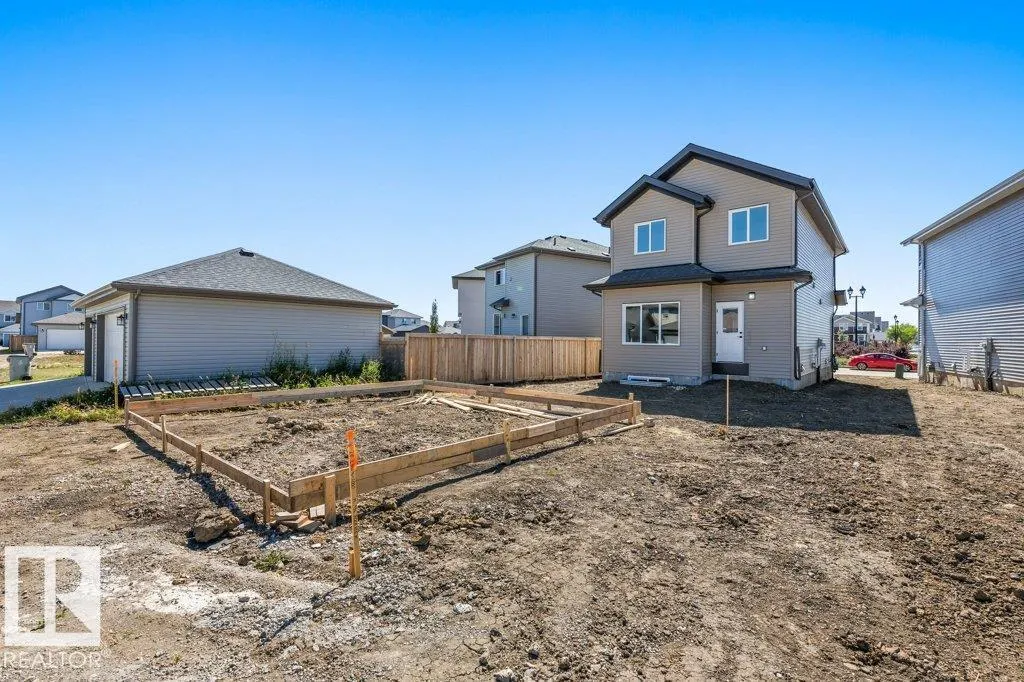 9805 106 ST