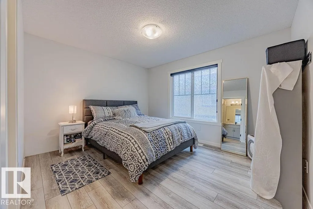 #63 50 MCLAUGHLIN DR