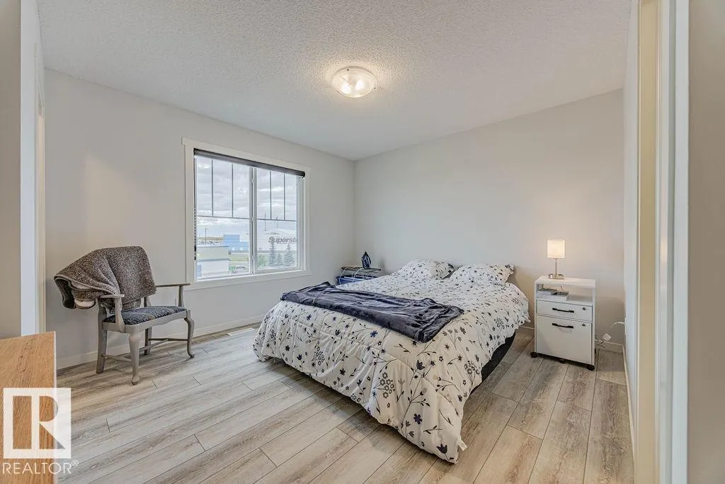 #63 50 MCLAUGHLIN DR