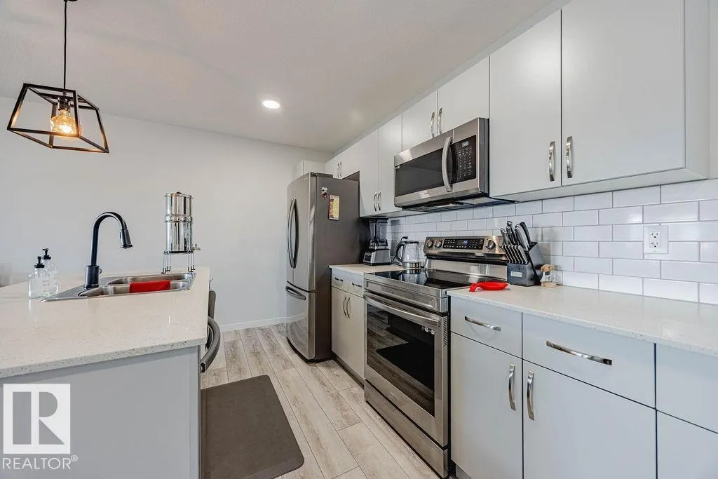 #63 50 MCLAUGHLIN DR
