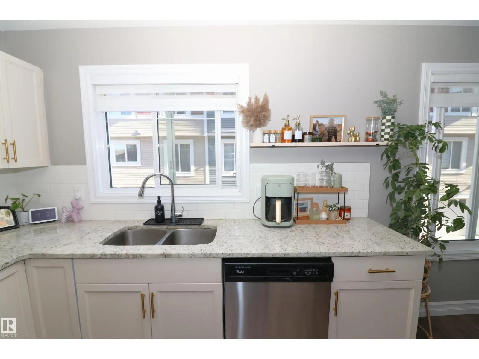 #29 1508 105 ST NW