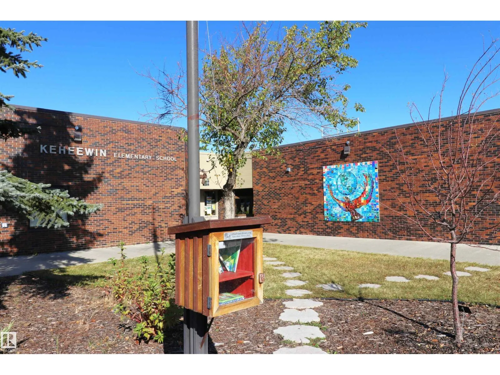 #29 1508 105 ST NW